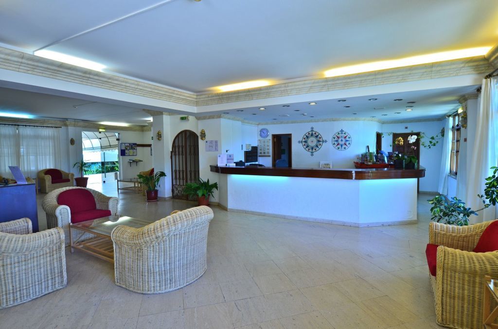 Mirachoro Portimao Aparthotel ภายนอก รูปภาพ
