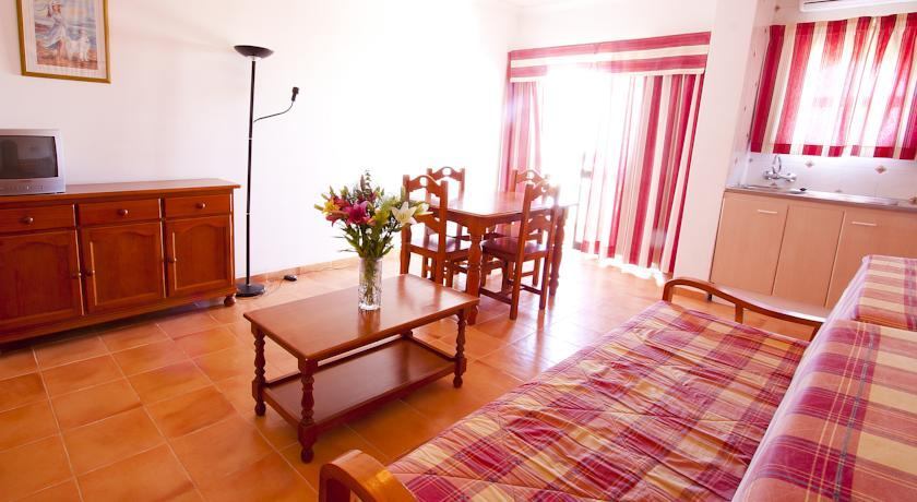 Mirachoro Portimao Aparthotel ภายนอก รูปภาพ